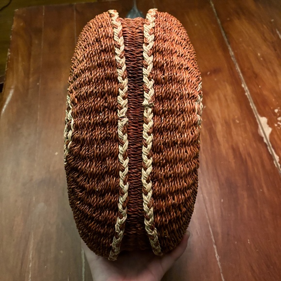 Vintage Basket Handbag - Picture 2 of 5